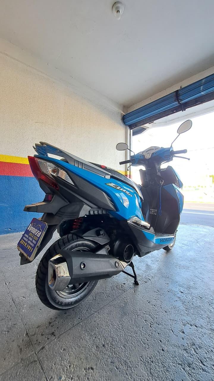 HONDA ELITE 125 TRASEIRA DIREITA